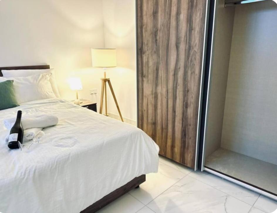 St Julians Brand New Apartment *